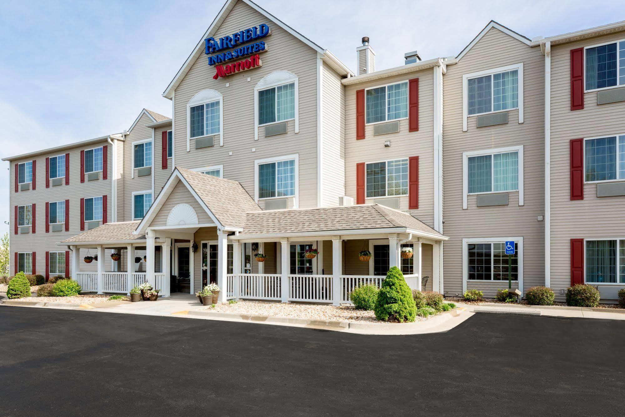 Best Western Worlds Of Fun Kansas City Eksteriør billede